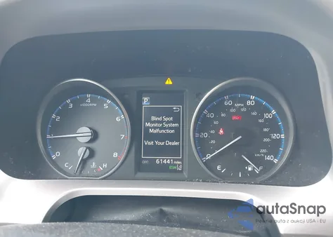 2018 Toyota Rav4 Xle из США, поврежденный, VIN JTMRFREV2JJ744970